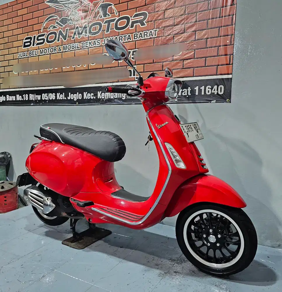 Seperti baru! NEW VESPA SPRINT I-GET ABS 2022 Akhir Pajak ON Matic