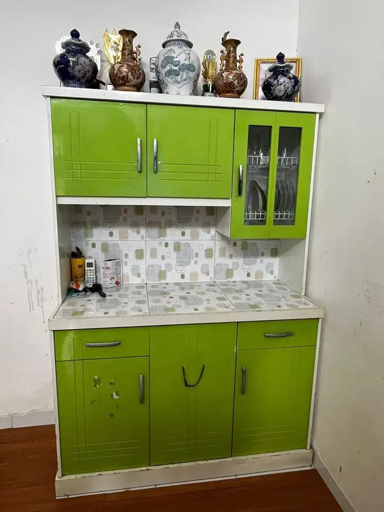 Rak Piring lebar dan kokoh