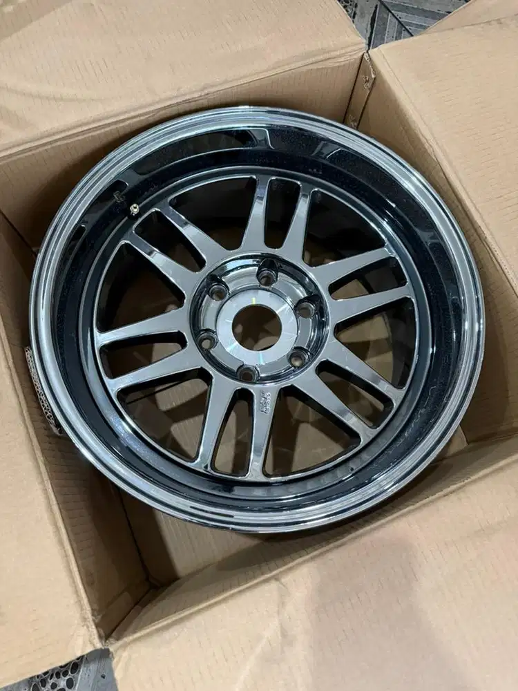 Velg HSR Boroko BLY 01 R18 New gak jadi pakai Velg Pajero Fortuner