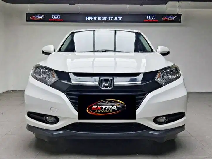 Honda HRV E AT 2017 at Istimewa Low KM