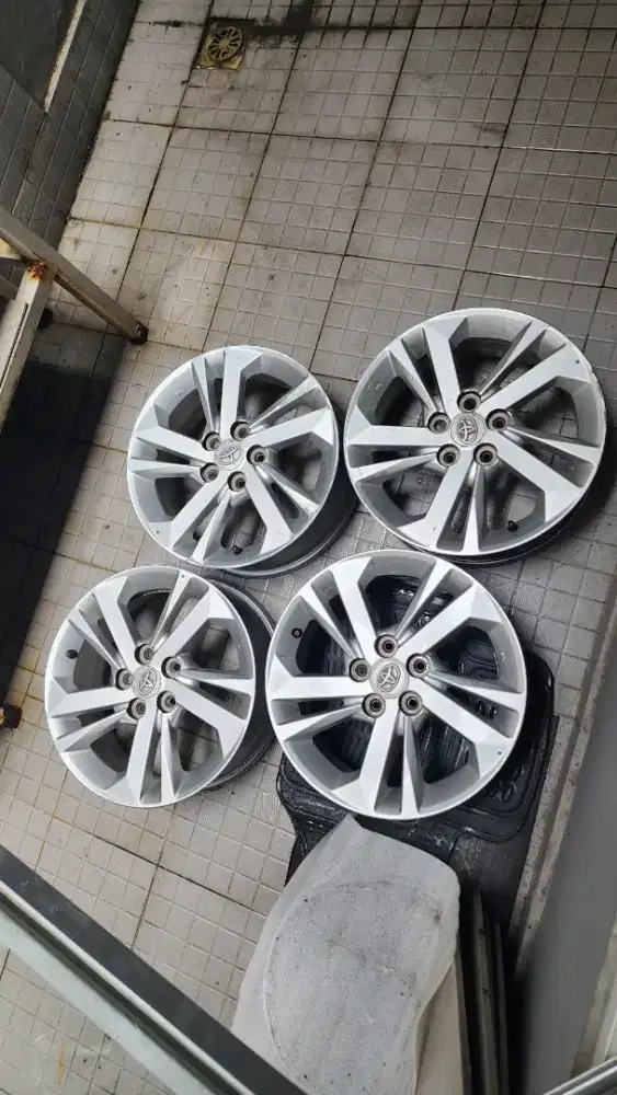 Velg all New Avanza 2022 up