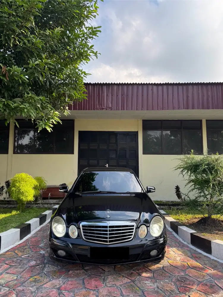 Mercedes Benz E200 W211 AT