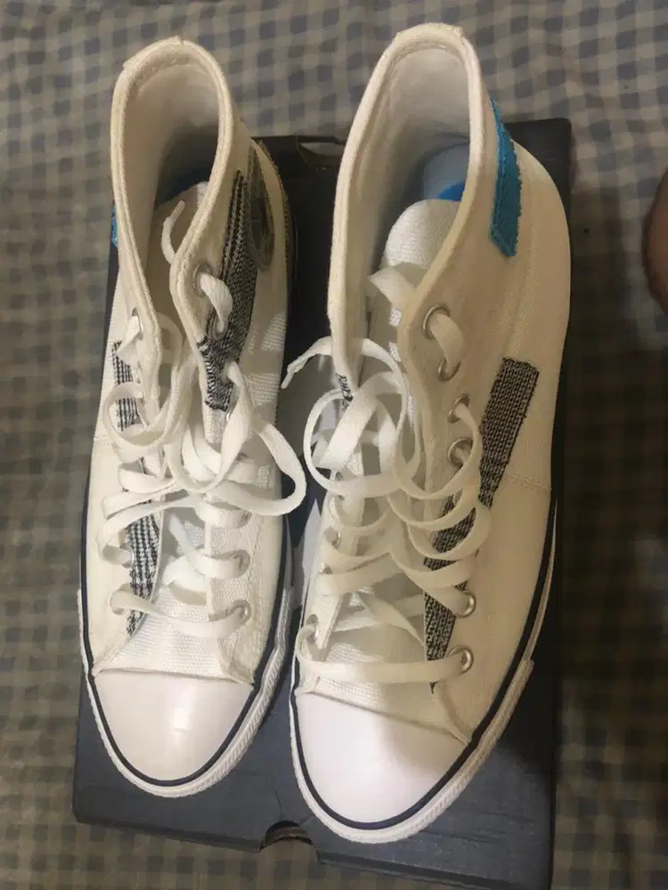 sepatu converse like new special edition