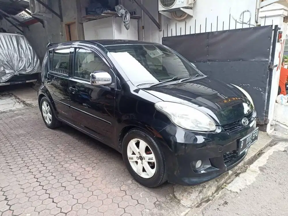 Daihatsu Sirion RS Tahun  2010 Pajak Panjang