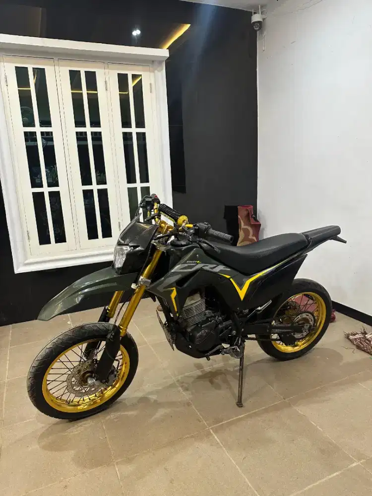 Jual Honda crf taun 2021 akhir ss komplit pajak on mesin segel