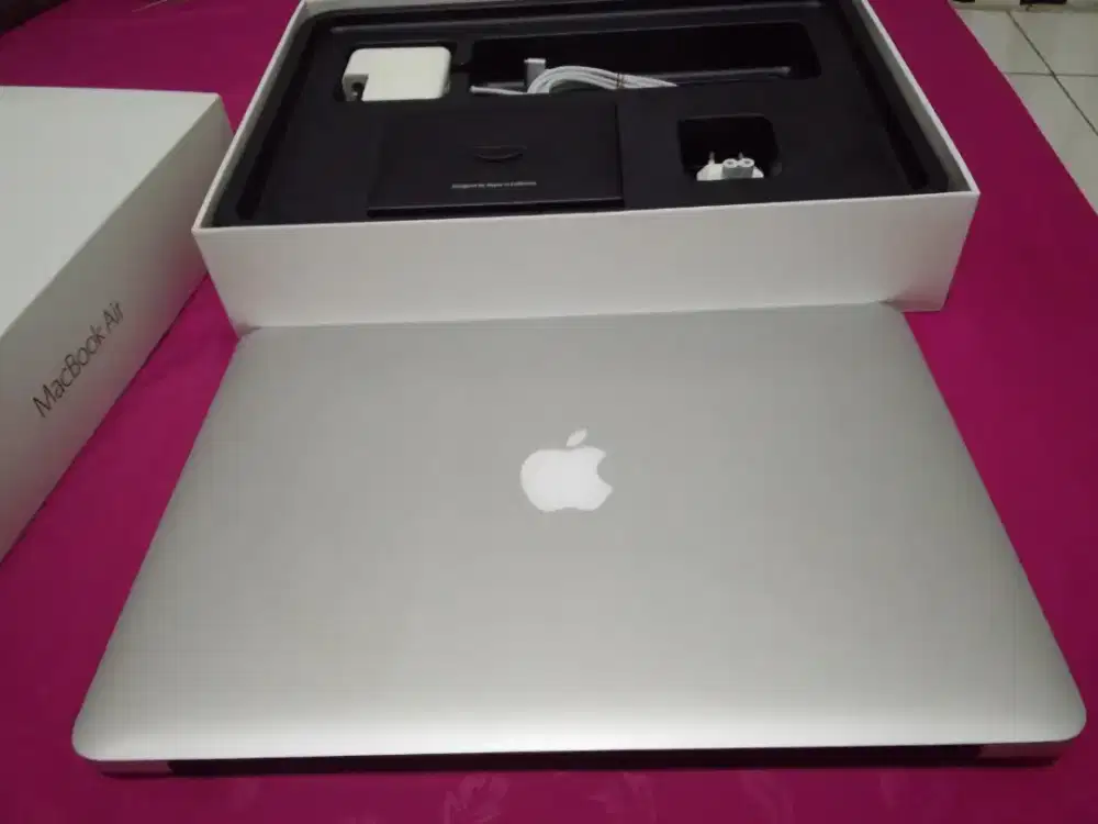 Macbook Air resmi ibox