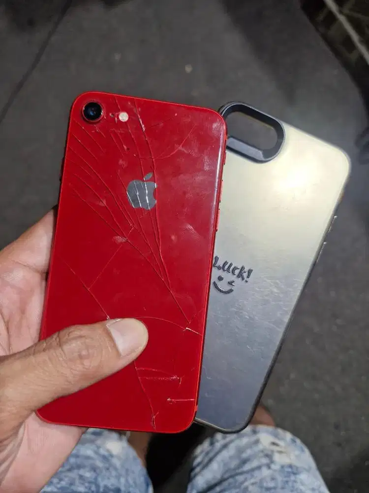 Iphone 8 64gb siap pakai