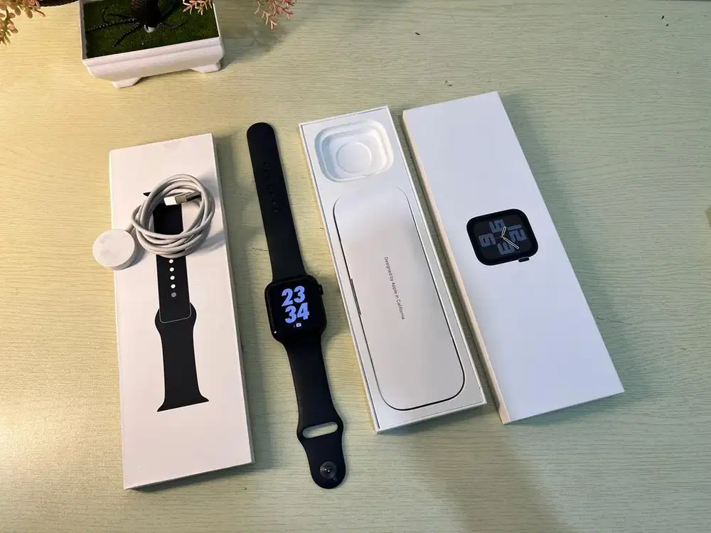 Apple Watch SE Gen 2 44MM Fullset BH99%