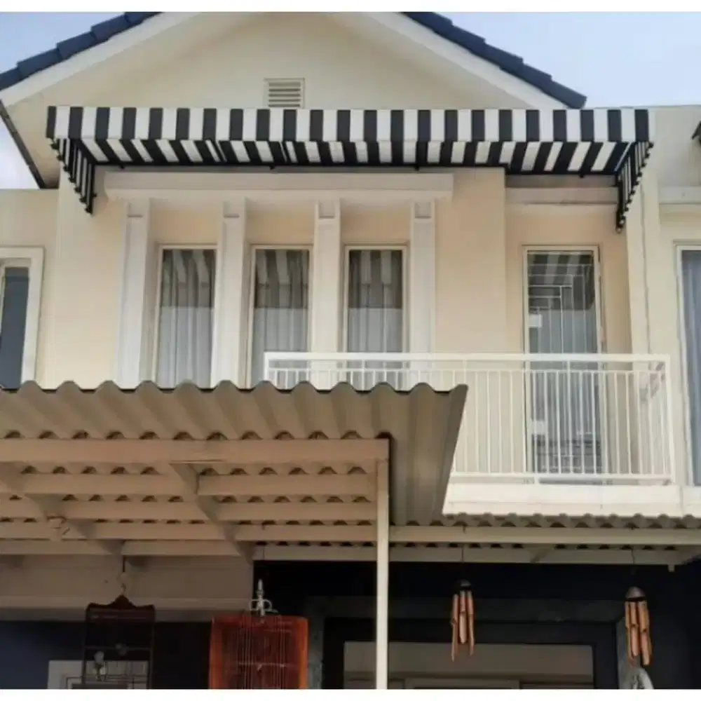Awning kanopi warna warni