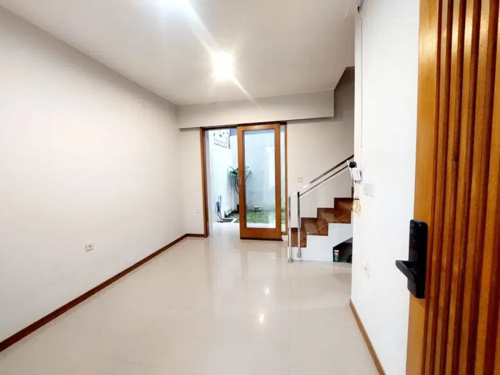 Disewakan/ Dijual.  Rumah Bali Garden