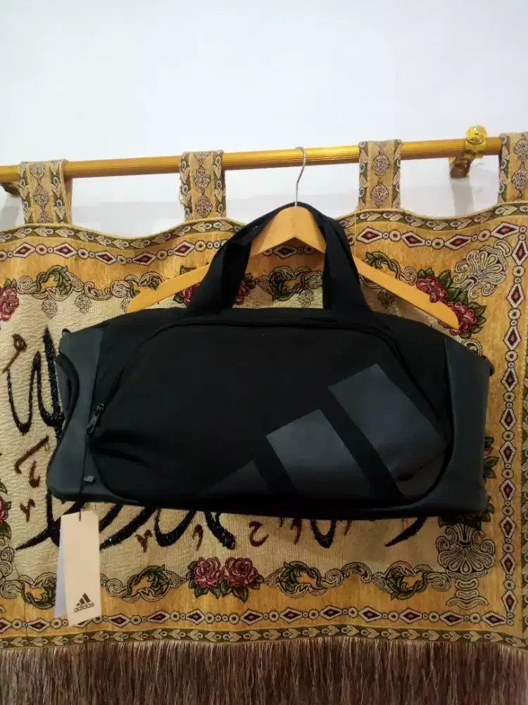 Backpack Adidas hitam