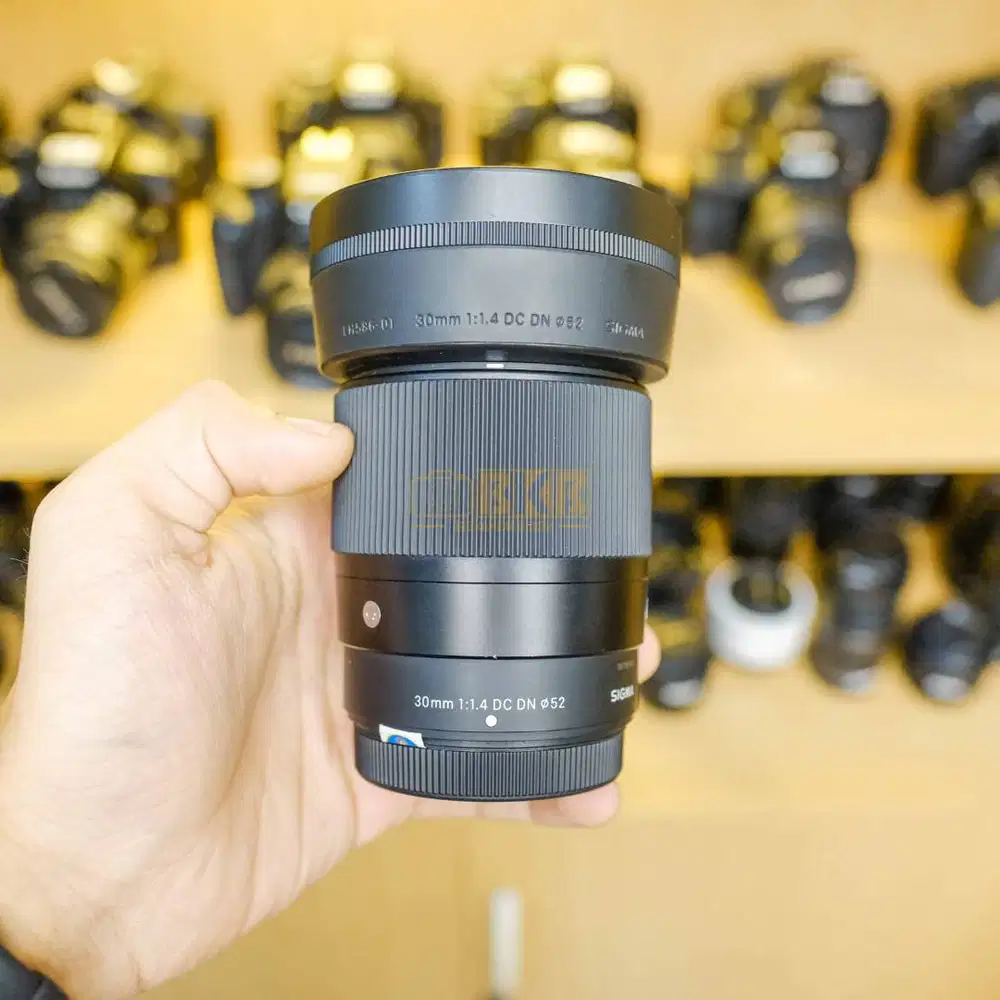 Lensa Sigma 30mm 1.4 for Fujifilm Fullset Mulus