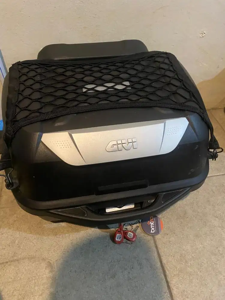 Dijual box givi E43