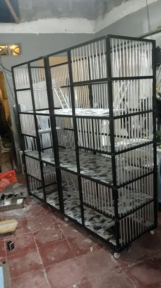 Kandang kucing aluminium