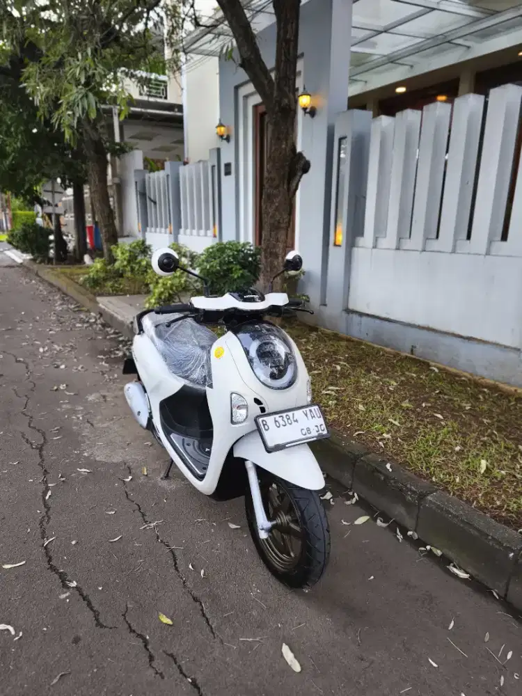 Bissmillah dijual motor Honda Scoopy like new 2025 istimewa