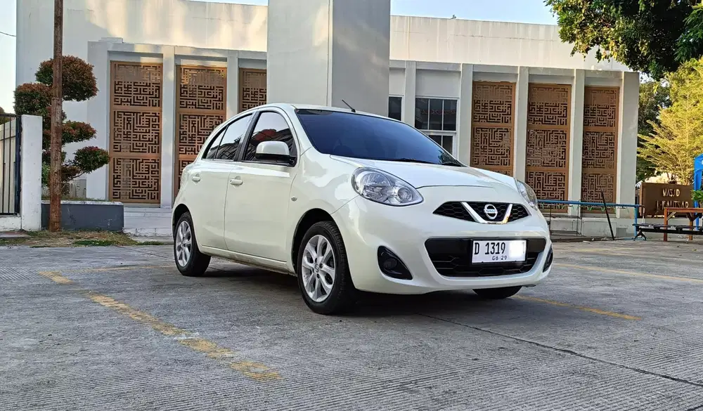 Nissan March 2014 Bensin