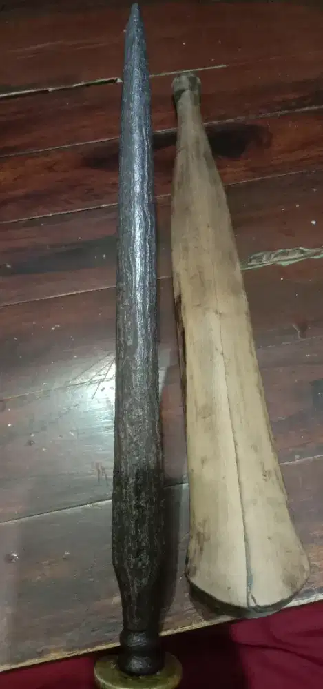 Tombak Peninggalan Asli Sepuh