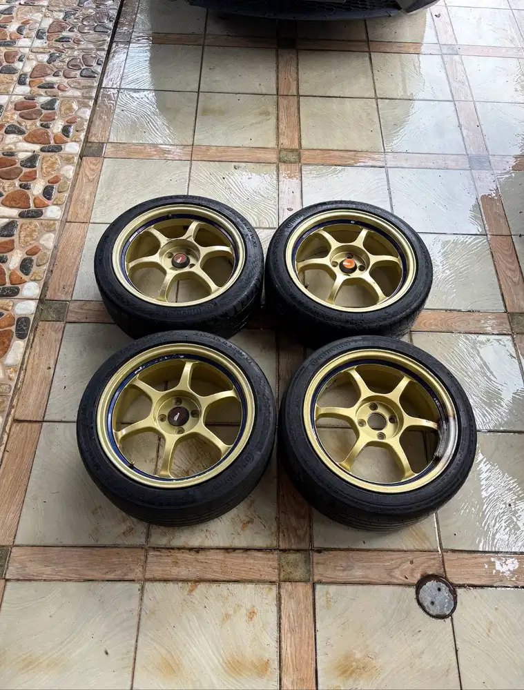 Velg Advan RG1 R17 + Ban