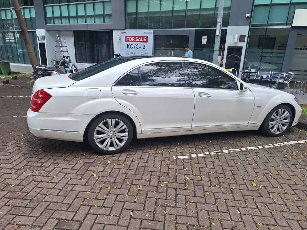 Mercedes-Benz S350 2012 Bensin