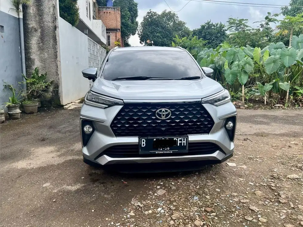 Toyota Avanza Veloz Q AT 2022 - KM rendah, Service Record, Harga Cash