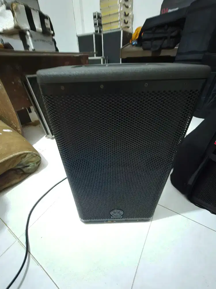 Speaker aktif Yamaha dsr 112 original