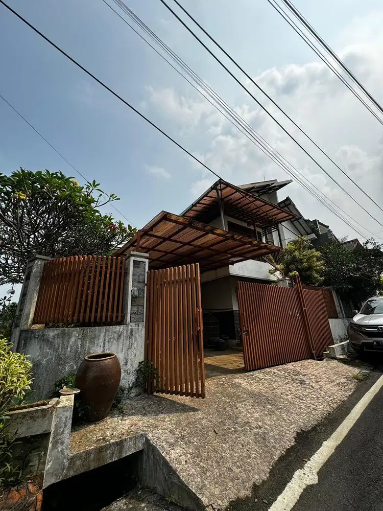 Rumah, Tidar Malang