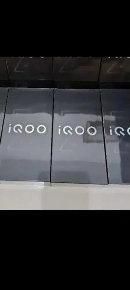 Vivo Iqoo Z10 ram 8gb danjg lite garansi resmi