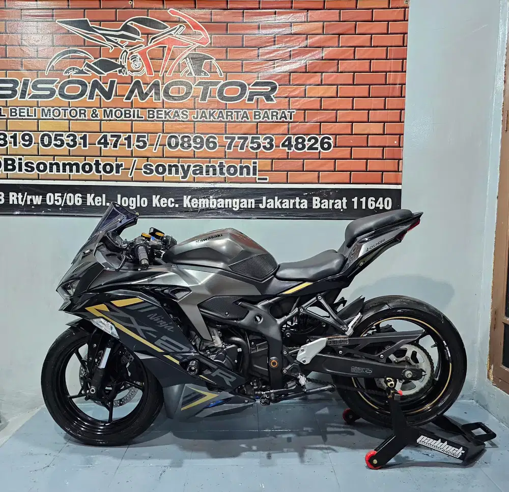 ISTIMEWA! KAWASAKI ZX25R ABS QS 4 SYLINDER TAHUN 2021 COKLAT DOFF