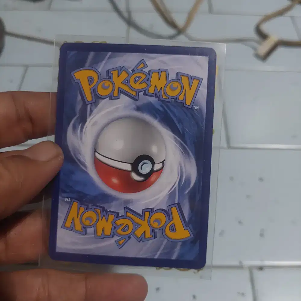 Jual kartu pokemon pikachu