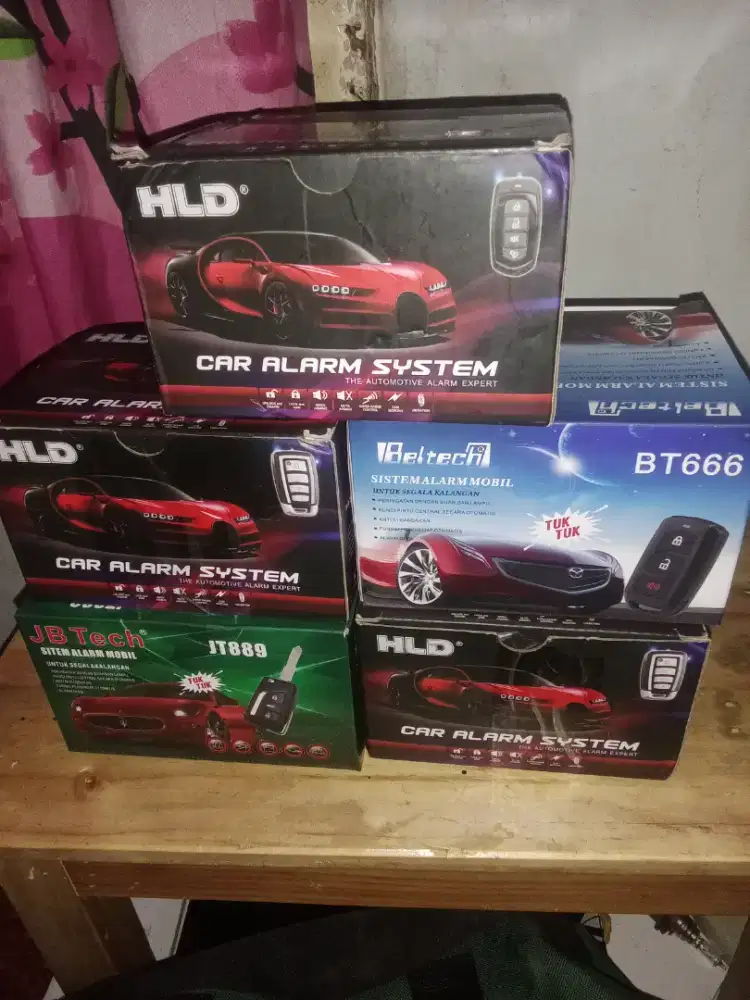 Remot alarm mobil