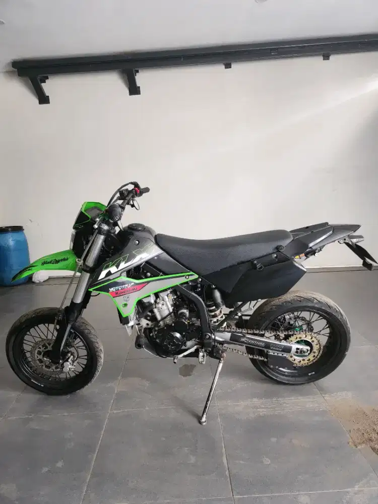 Klx 250 tahun 2011