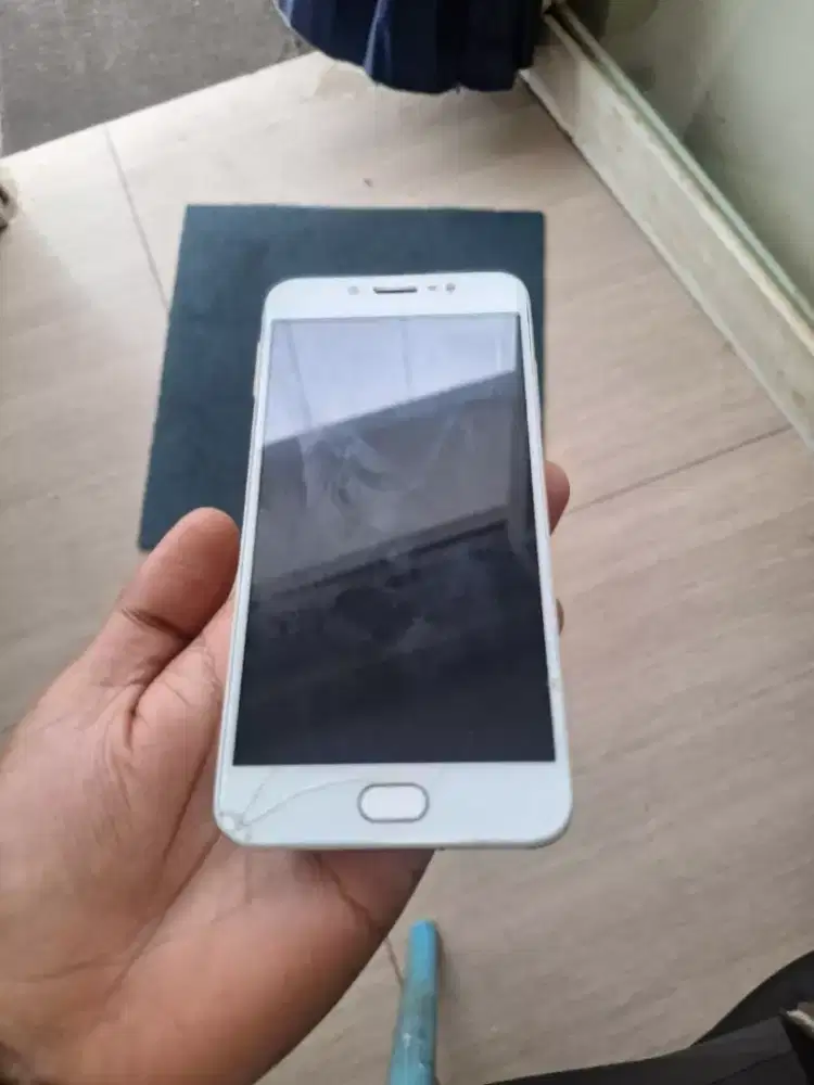 Vivo v5s ram 4/32