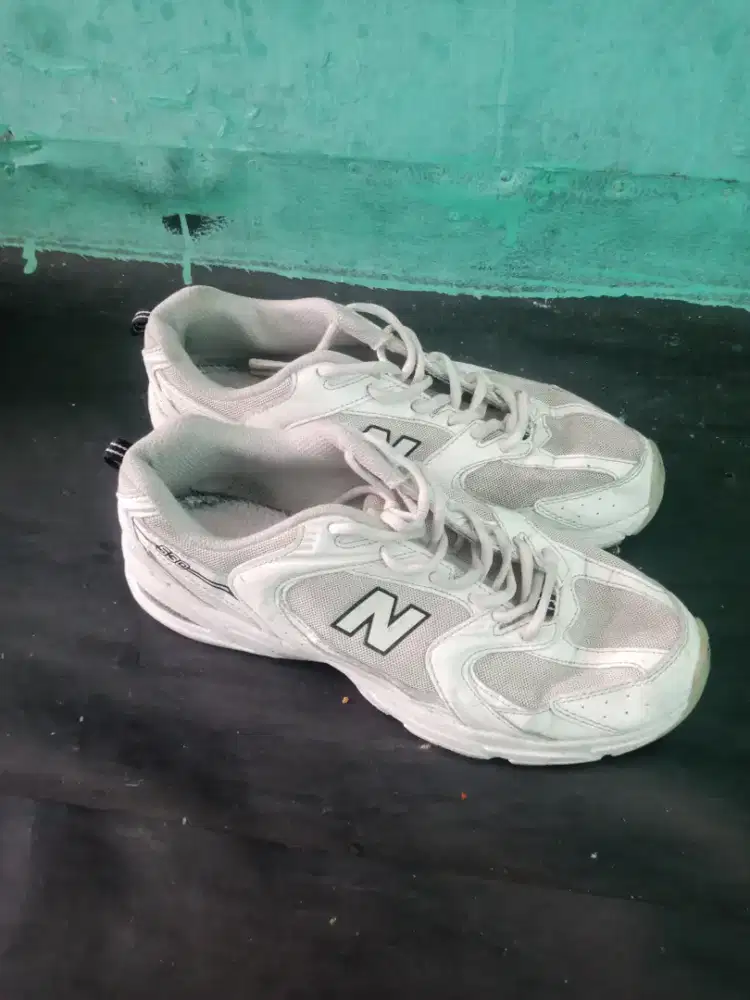 Sepatu sneakers original