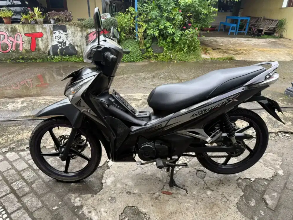 Supra Helm in injeksi THN 2012 plat AB kota