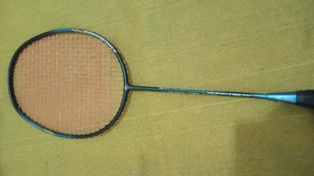 Raket Yonex Arcsaber 1