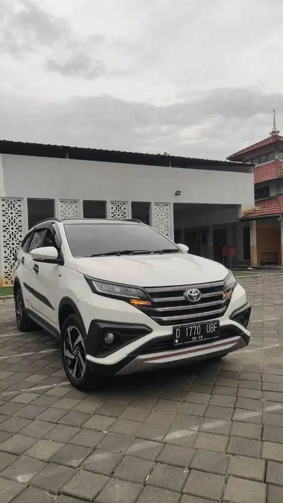 Toyota Rush 1.5 S TRD 2021 Manual KM LOW