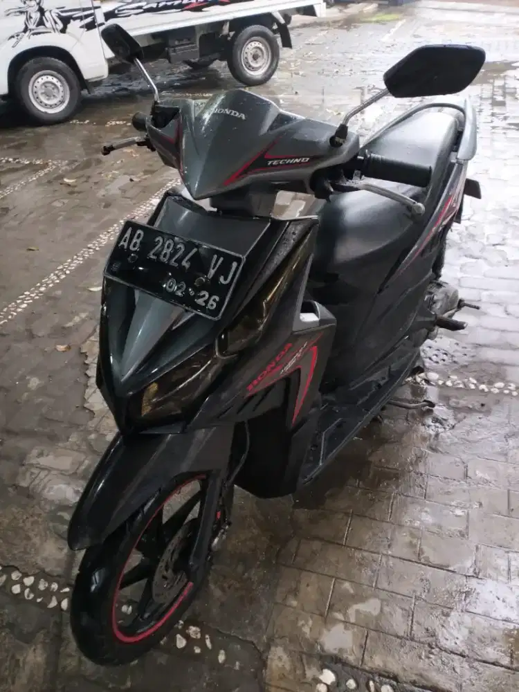 Vario techno tahun 2011 plat AB Bantul
