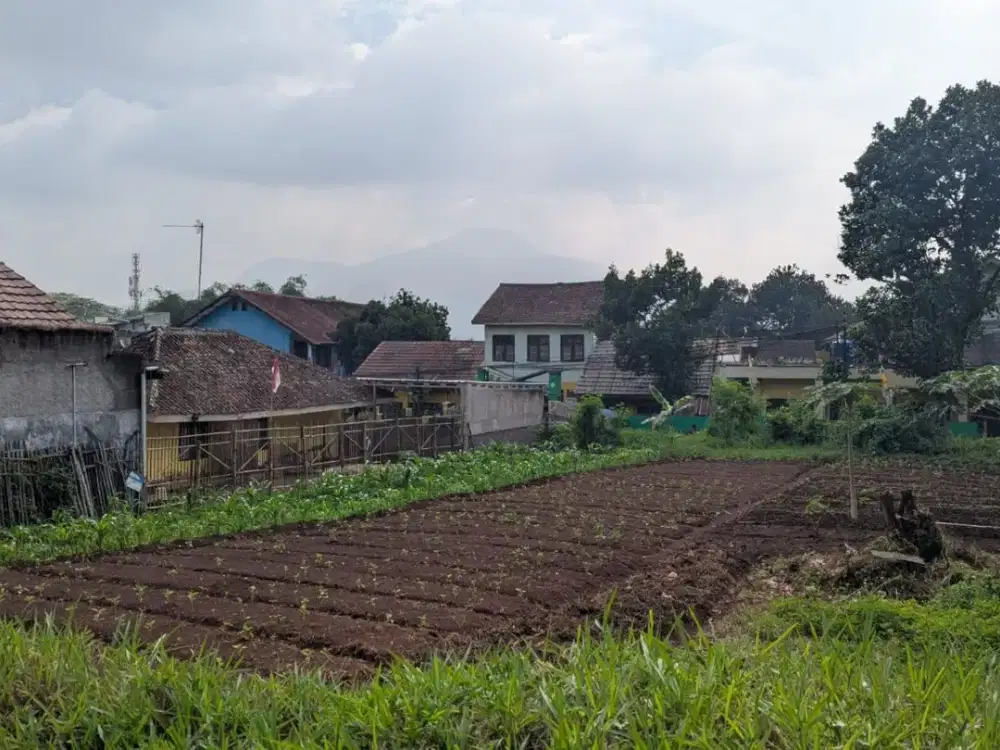 Tanah Legal SHM 700 m² Posisi Strategis & Akses Lebar