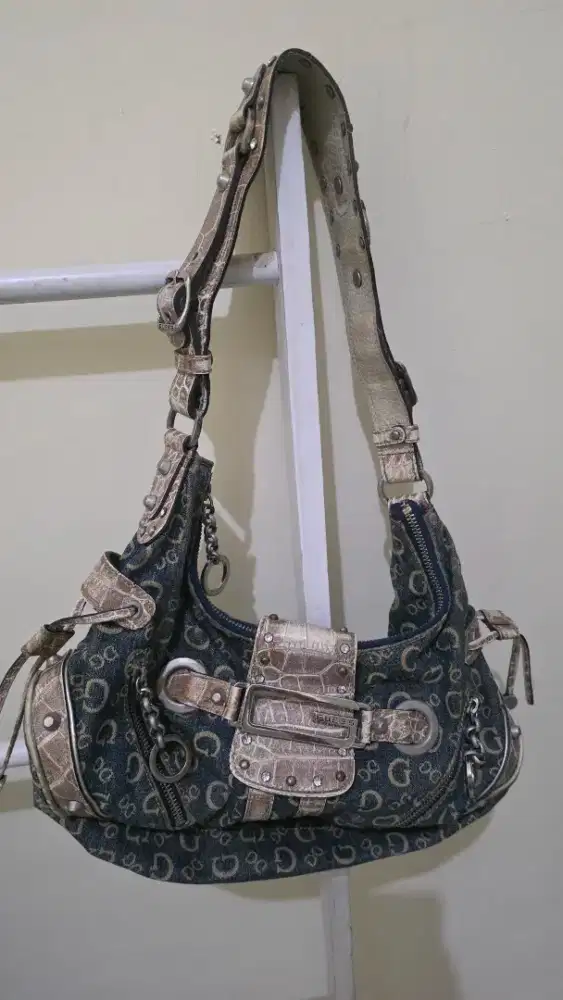 Tas guess Original