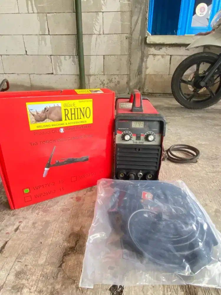 Mesin las bekas TIG ARGON 200A Second Redbo GTAW IGBT DC INVERTER