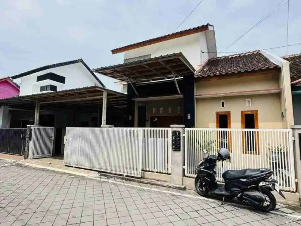 Dijual rumah di perumahan perumahan area Gentan Purbayan