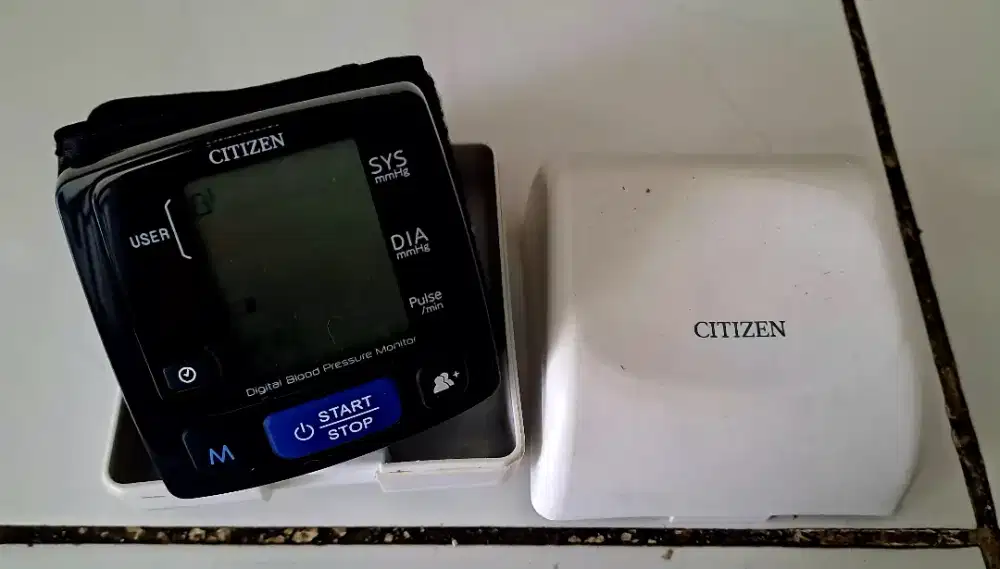 Alat pengukur tensi merk citizen