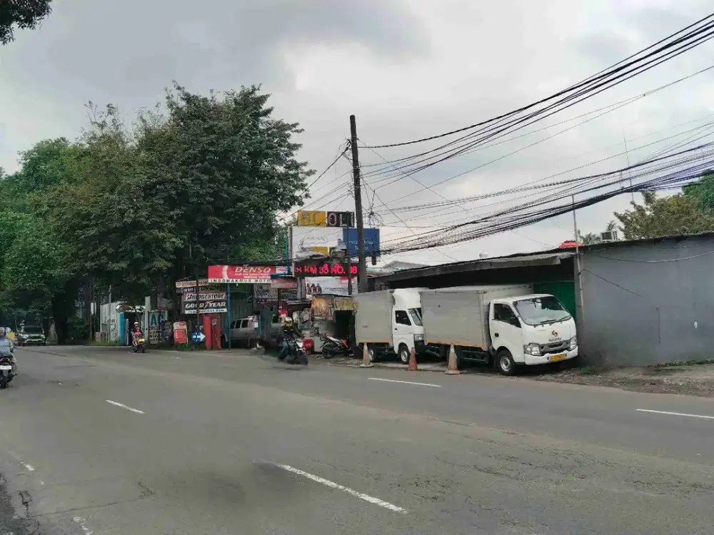 Jual gudang/ workshop di pinggir jalan Raya Bogor Jakarta, Dekat PT Meiwa