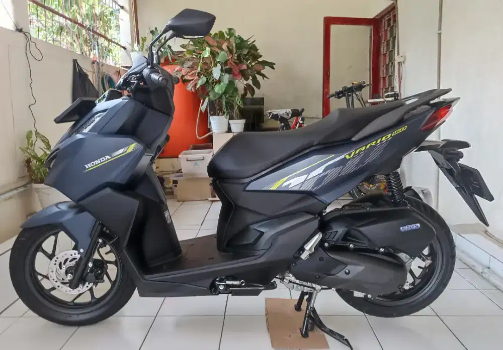 Honda vario 160 CBS tahun 2025 bln 8 km 4000