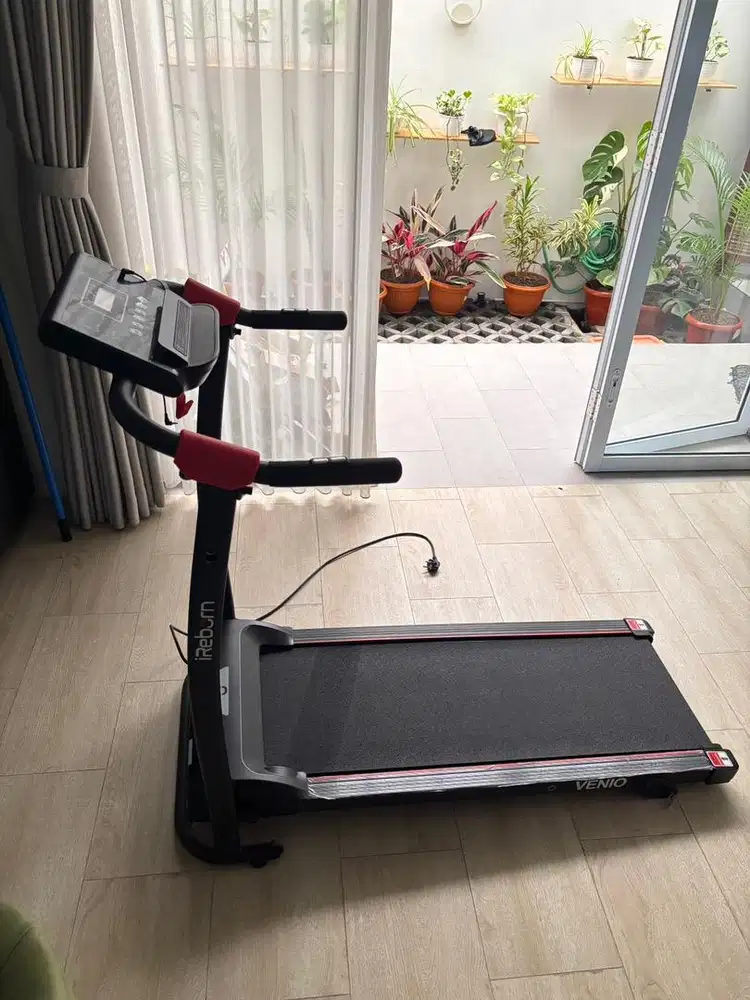 Treadmill Elektrik iReborn Venio - Alat Fitness Gym