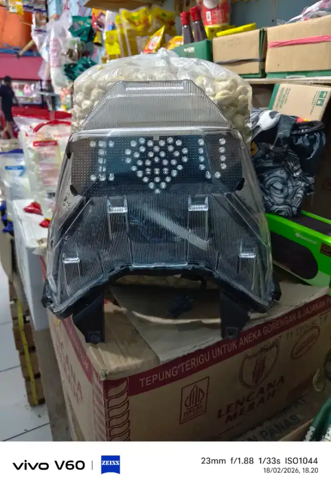 JUAL STOPLAMP RUNNING + MIKA CLEAR 1 SET .