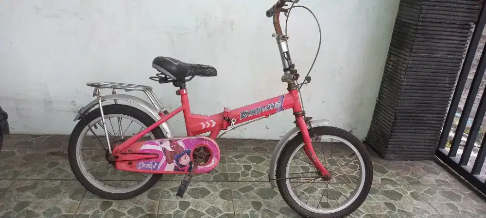 Sepeda lipat anak ukuran 16