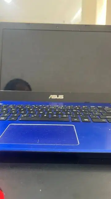 LAPTOP ASUS TAHUN 2015 MEMORY 512 GB