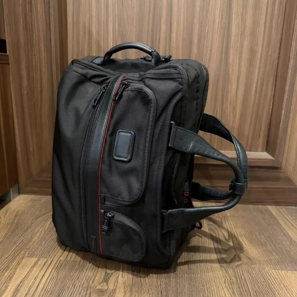 Tumi Alpha 2 three way brief original asli