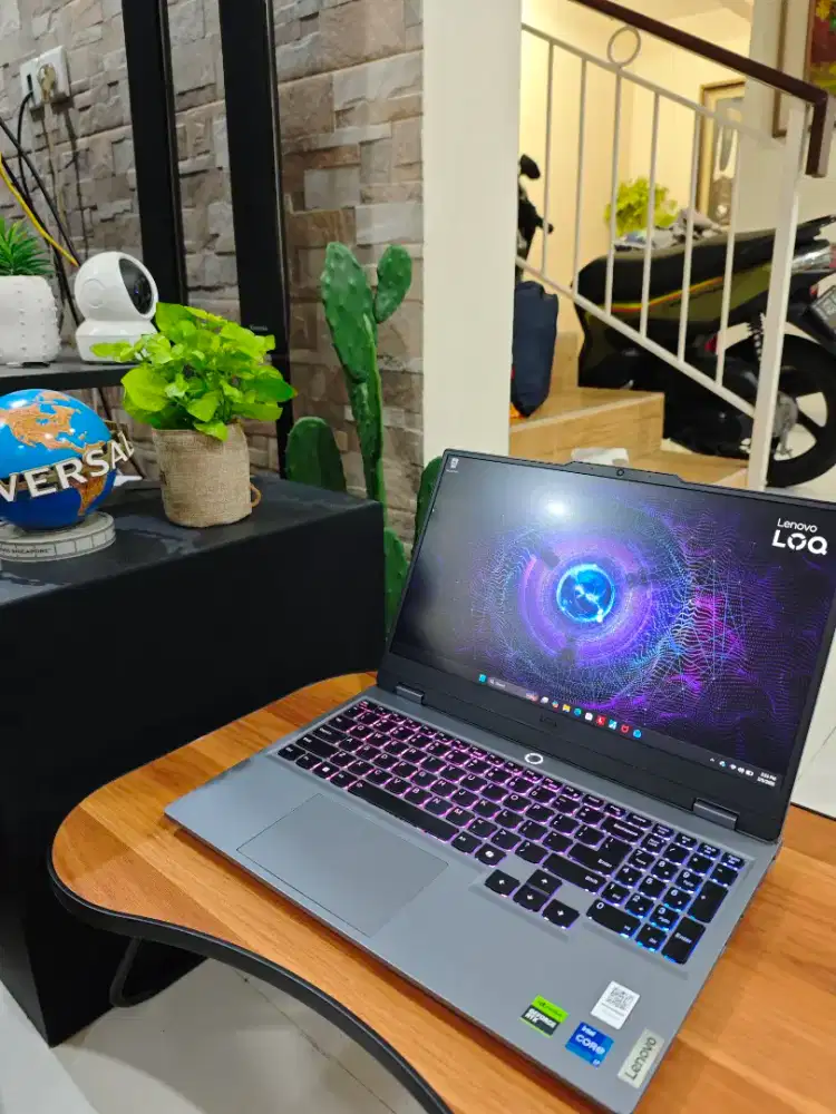 Laptop Lenovo LOQ 15IRX10 RTX3050 I7 13650HX x rog tuf victus